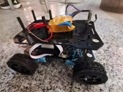 Auto-tracking Car
